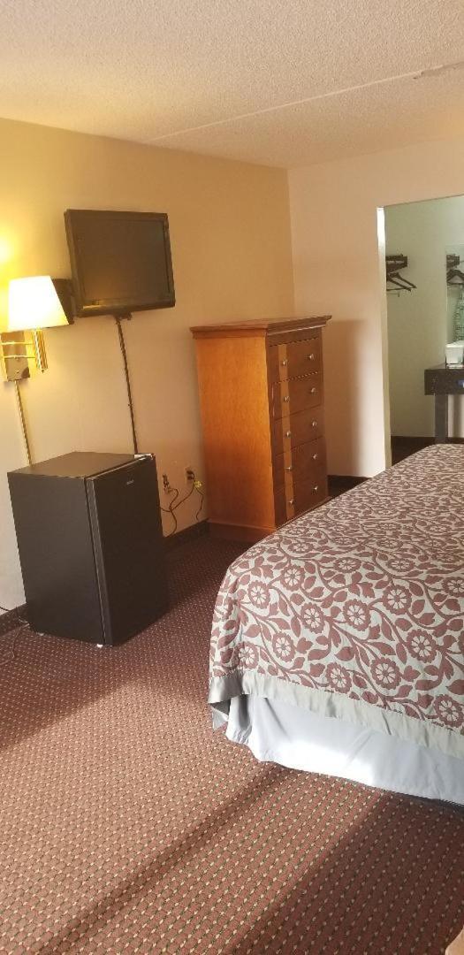 Americas Best Value Inn Holly Springs Exteriér fotografie